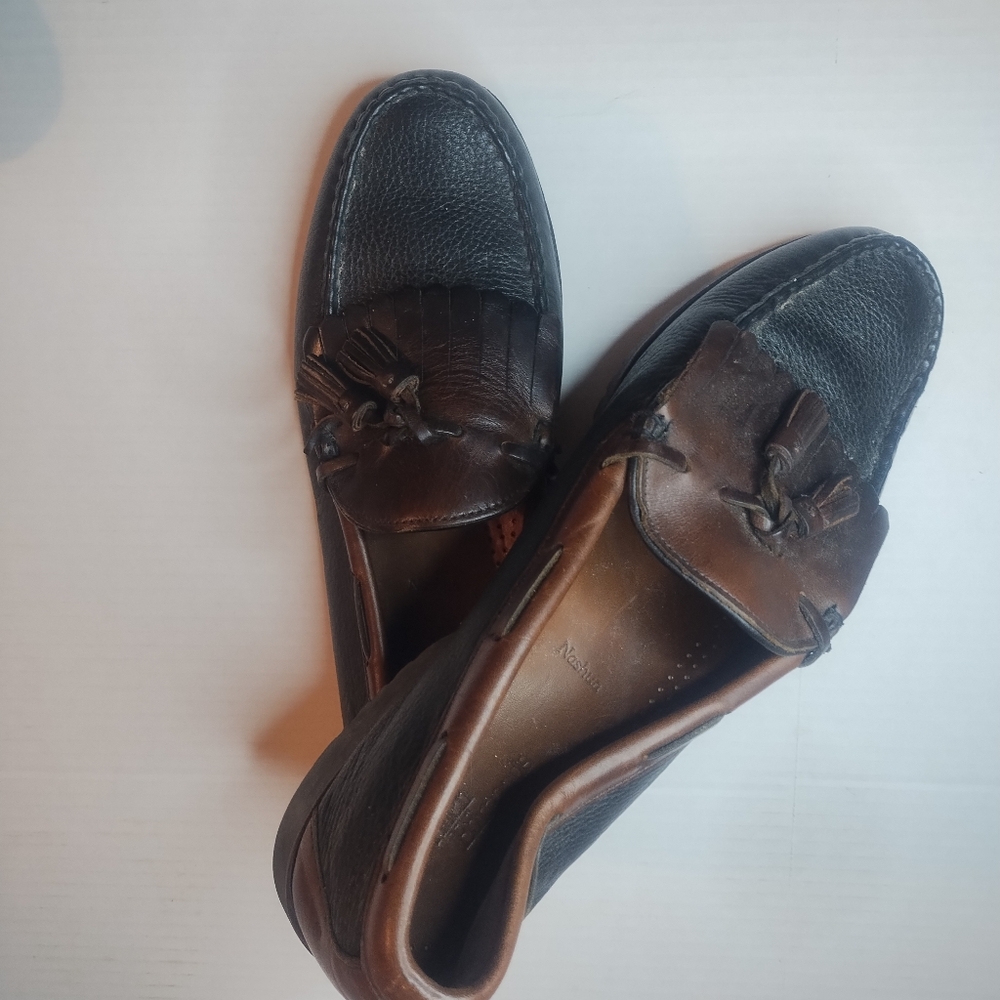 Allen Edmonds Natura Line Men's Black and Brown Loaferswith Tassels Size 13 D